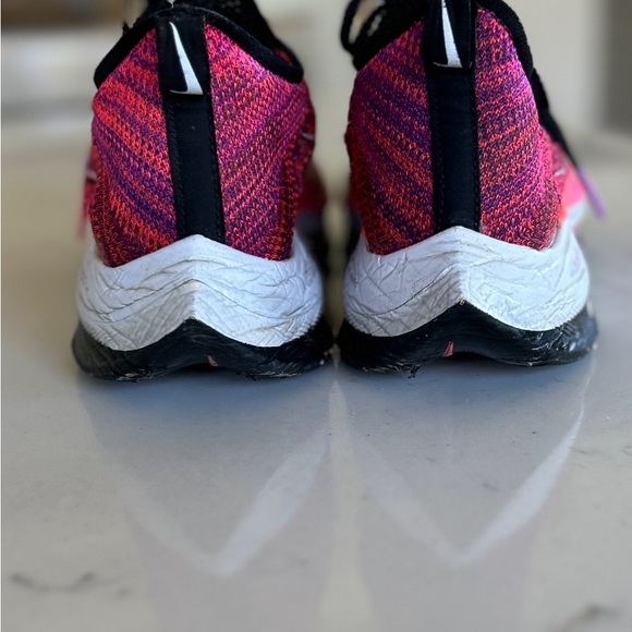 Alphaflys 8.5 great condition - Picture 3 of 8